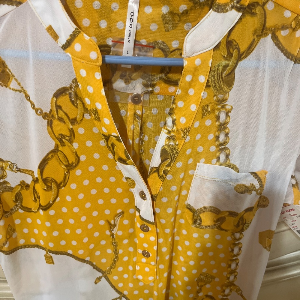 Chain Link Patterned Blouse - Picture 2 of 2